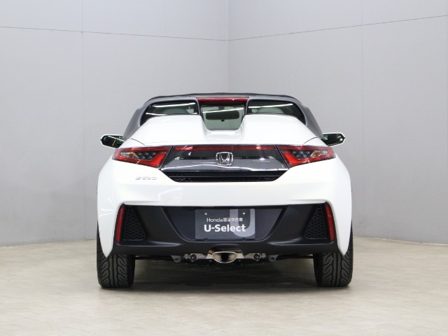 【コーティング】大好評のボディコーティング「グラスコーティング　ガードコスメSP」もご納車までに施工可能。ガラス皮膜によりボディをキレイな状態に保ってくれます。