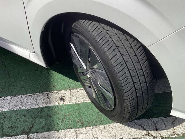 タイヤの溝あります