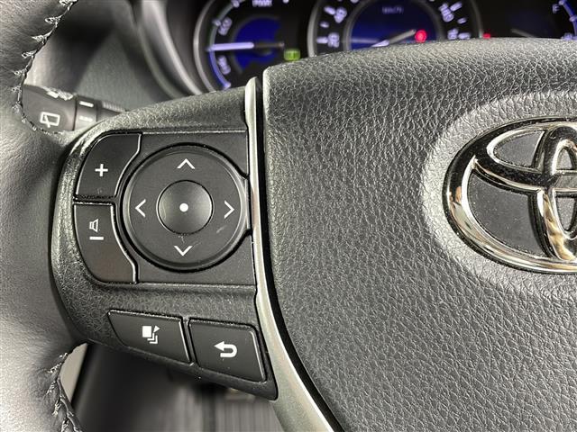 【運転席操作部】快適なドライブを楽しむための機能が装備されています！運転席から触れるので、使いやすいです！除菌プランいれていただくと、さらに清潔で安心していただけます！