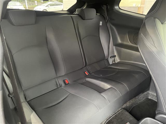 ガリバーグループでは主要メーカー、主要車種をお取り扱いしております。全国約460店舗の在庫の中からお客様にピッタリの一台をご提案します。