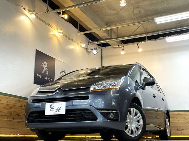 大人気7人乗りミニバン！ディーゼルモデルで家計にも優しい一台♪