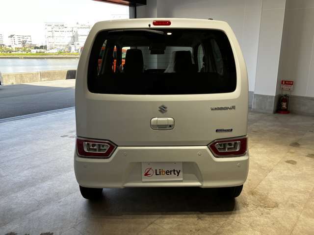 ☆新車の販売も可能です☆新車ご希望のお客様も是非当店にご相談下さいませ♪