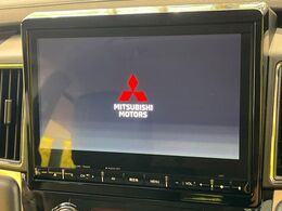 【純正10型ナビ】人気の純正ナビを装備。オーディオ機能も充実しており、Bluetooth接続すればお持ちのスマホやMP3プレイヤーの音楽を再生可能！毎日の運転がさらに楽しくなります！！