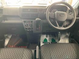 当店の掲載車両をご覧いただきまして誠にありがとうございます。気に入ったお車を探していただくために、たくさんの画像を用意いたしましたので、是非ご覧ください。