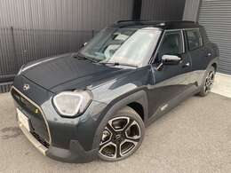 家族や友人と一緒に楽しくドライブへ行きましょう♪