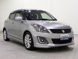 小さな車でも、しっかり未来が・・・？とっても広々してますよ！ぜひ、一度運転席に座ってみてください！世界が変わる・・・かも？