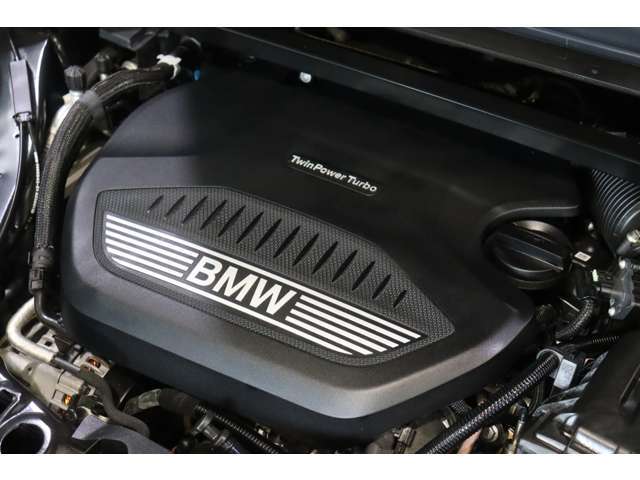 2，000cc　直列4気筒エンジンを搭載！カタログスペック150ps/35.7kg・m