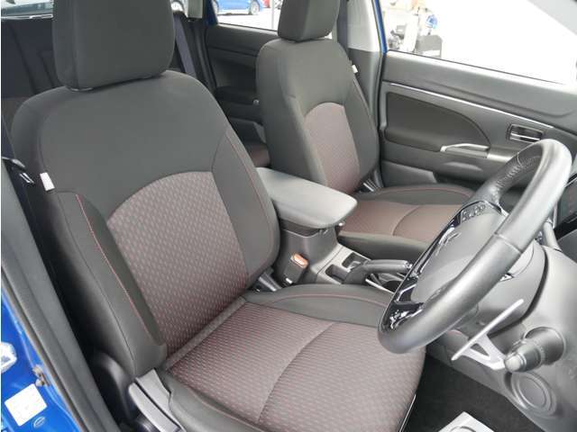 シートの状態もご覧の通り良好です♪ご納車前に再度クリーニングさせていただきます☆