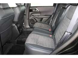 人気のお車はすぐに売約になってしまうケースが多いのでメールでご回答するよりもお電話のほうが早くご案内できますよ★お車に関する詳細やお支払い価格などのお問合せはフリーダイヤルからお気軽にお電話ください。