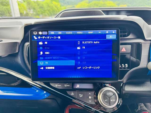 買取直売はメリット多数あり♪通常中古車の流通にかかるマージンを大幅にカット出来るので他社の同年式と比べて低価格が実現できます♪
