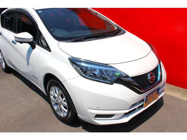 全国登録納車可能。アフターサービスも提携工場で安心です。
