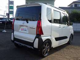 お車をお探しの方は、香川県高松市三名町662-2空港通り (国道193号)沿いにある『香川三菱自動車・クリーンカー空港通り』にお越しくださいませ。