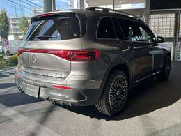 電車でご来店の際は京浜急行「北久里浜駅」・JR「久里浜駅」が便利です。品川駅より京浜急行で最速50分、横浜駅より京浜急行で最速32分。京浜急行線のご利用が便利です。