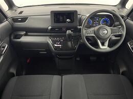 【インパネ全体】全方位で視界が広く、高い目線で運転もしやすいです！