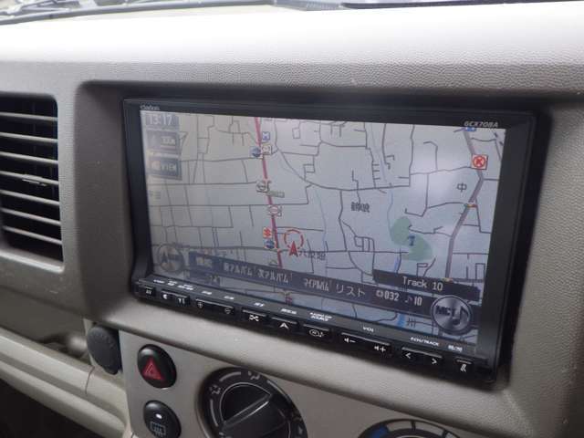 オプションもお申し付けください！ナビ、アルミ、フィルム施工やコーティングなども承ります！自分だけの特別仕様車！大切な車を少しでもきれいに保ちたい！など、お客様のご要望にお答えいたします♪