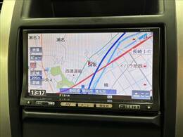 【純正ナビ】一体感のあるナビは、高級感ある車内を演出してくれます。Bluetooth再生などオーディオ機能も充実しておりますので、運転もより楽しめます♪