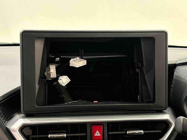 純正ナビやお買得なナビやディスプレイオーディオをご用意しております。詳しくはスタッフまでお問合せ下さい。