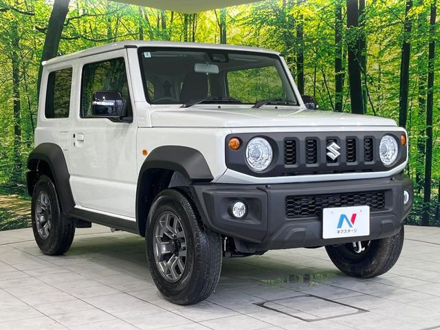 大好評のボディコーティング「弾スプラッシュコート」もご納車までに施工可能。通常のガラスコートと異なる、耐久年数6年の無機質ガラスコーティングが、ボディをキレイな状態に保ってくれます。