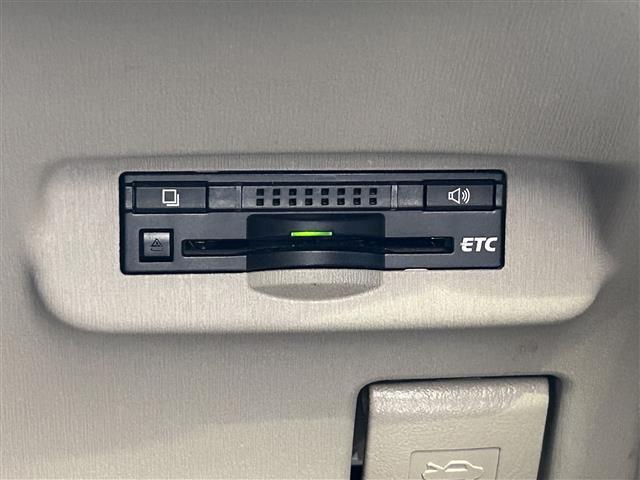 【　ETC　】今やカーライフにおける重要性はナビにも匹敵するのではないでしょうか？セットアップを行うことで利用可能になります！