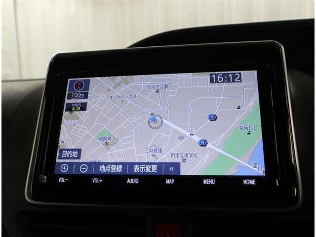 純正メモリーナビ(NSZT-Y68T)。お出かけの際、道に迷うことはもうありません！快適なお出かけで楽しい1日をお過ごしくださいね