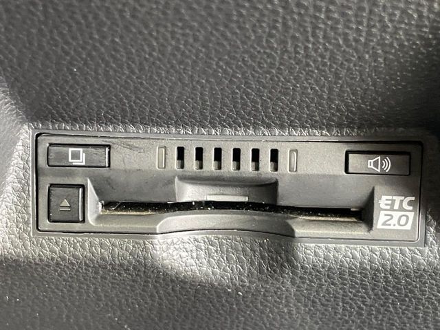 【ETC】高速道路の料金所をストレスなく通過！話題のスポットやサービスエリアに多い「スマートIC」利用時は必須のアイテムです。当店でセットアップを実施、ご納車当日からすぐにご利用いただけます！