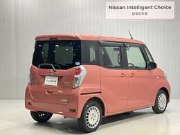 リヤシートを大きく前にスライド。運転席から子供をらくらくケア♪ママに嬉しい装備充実、ぜひ分りやすい画像を複数掲載しておりますのでご覧ください♪