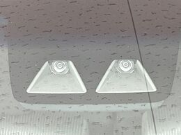 【スマートアシスト】走行中に前方の車両等を認識し、衝突しそうな時は警報とブレーキで衝突回避と被害軽減をアシスト。より安全にドライブをお楽しみいただけます。