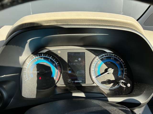 視認性に優れたメーター！洗練されたデザインと見やすさを両立。