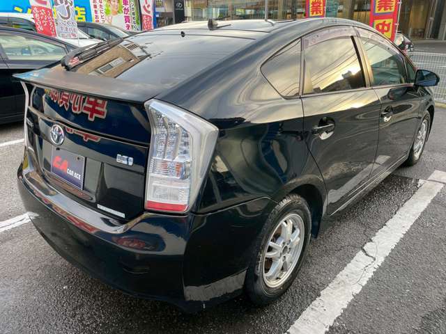 ご来店されたお客様に詳しくお話をさせて頂きために、「修復歴の有無」「不具合箇所の確認」「セールスポイント」等のご案内を行っておりますので、より安心してお乗り頂けるお車となります