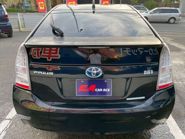 納車前の整備もしっかりさせて頂きます。もちろんアフターサービスもお任せ下さい！