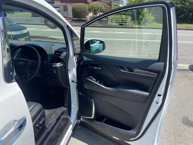 自社積載車ありますので万が一のトラブルにも対応出来ます。