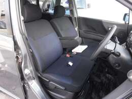 運転席側の写真になります！