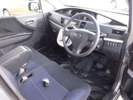 運転席側の写真になります！