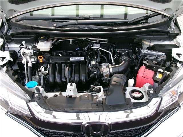 車種によってさまざまな小物入れは、色々な使い勝手があるので、実際に見に来て、どんな使い道があるかイメージしてみてください。