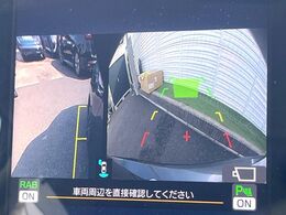 【フロント＆サイド＆バックカメラ】ドライバーから見にくい死角部分を映像で確認できるカメラを各所に装着。見通しがきかない場所や住宅密集地などを運転することが多い人におすすめの安心装備です。