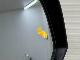 【ブラインドスポットモニター】ブラインドスポットモニター搭載で後方から接近する車両にも簡単に気づけます。