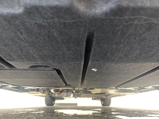 下回りがきれいなうちに、防錆加工の施工がオススメ。降雪地域はもちろん、沿岸部にお住いの方や、趣味でマリン・ウィンタースポーツをされる方にご好評いただいております。