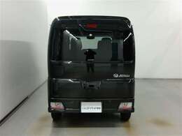 残価設定型プランは車両本体価格の一部をあらかじめ残価として据え置き、残りの金額を分割でお支払いいただくプランです。詳しくはお気軽にスタッフまでご相談ください。