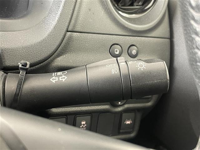 【運転席操作部】快適なドライブを楽しむための機能が装備されています！運転席から触れるので、使いやすいです！除菌プランいれていただくと、さらに清潔で安心していただけます！