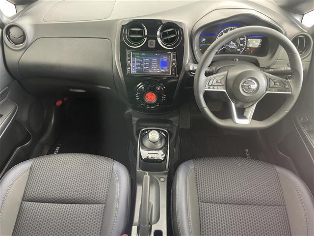 【インパネ全体】全方位で視界が広く、高い目線で運転もしやすいです！