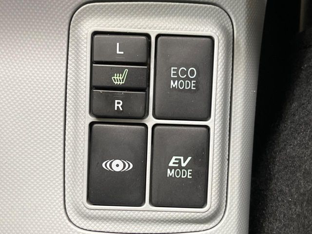 【シートヒーター】寒い日に重宝するシートヒーター！エアコンより早く温まってくれるので寒がりの人も安心ですね♪エアコンの温風は乾燥するから苦手、という方にもをおすすめです。