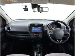 操作性の良いインパネ周りです