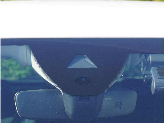 衝突軽減ブレーキ付きでもしもの時にも安心です！