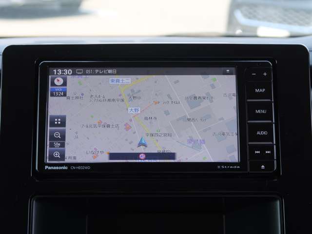 Panasonic製ストラーダ　CN-HE02WD　フルセグTV・DVD・CD・SD・Bluetooth