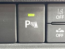 【スズキ　セーフティサポート】走行中に前方の車両等を認識し、衝突しそうな時は警報とブレーキで衝突回避と被害軽減をアシスト。より安全にドライブをお楽しみいただけます。