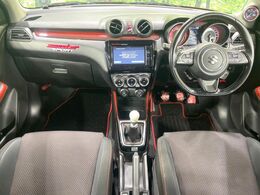 グループ総在庫数約30，000台！！全国の系列店からメーカー・車種問わずご紹介出来るので、あなたにピッタリのお車が見つかるはずです♪まずはお問い合わせ下さい☆