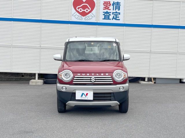弊社では、全車『修復歴なし』のお車のみ取り扱っております。専任バイヤーによる厳選した仕入れの後、入庫後の車両チェックを行い、ネクステージが認定した高品質な中古車をご提供しております。