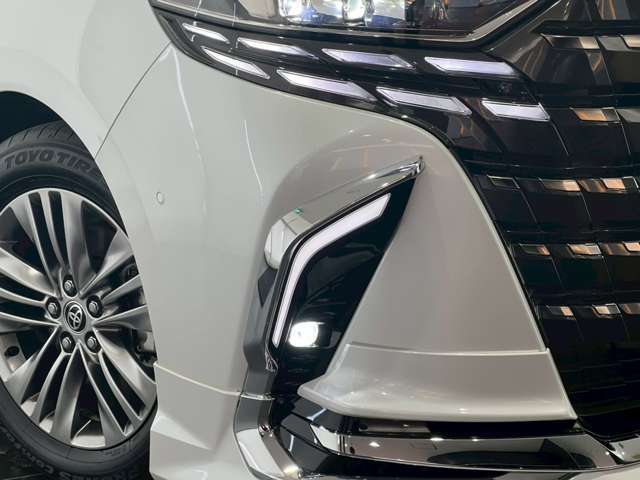 モデリスタフロントスポイラー☆エアロの長納期化されている今、エアロ付きの車両をご用意可能でございます☆お客様のご希望をお聞かせ下さい！クルマ選びはまず、お店選びから☆どうぞDuxy可児店で上質なお車を