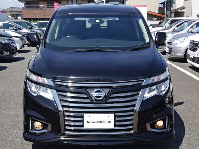 走行距離無制限の日産ワイド保証が納車日より1年間付帯されます。納車後は全国日産ディーラーで保証修理対応可能ですので安心。エンジン等だけでなくエアコンやパワステ、更に純正ナビも保証対象ですので安心です。