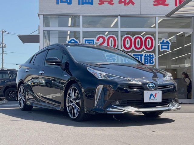 大好評のボディコーティング「弾スプラッシュコート」もご納車までに施工可能。通常のガラスコートと異なる、耐久年数6年の無機質ガラスコーティングが、ボディをキレイな状態に保ってくれます。